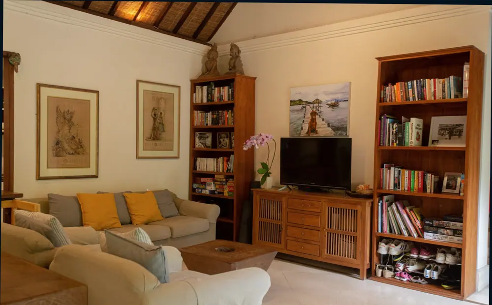 Ruang coworking di Canggu, Bali, tempat para freelancer membangun bisnis global mereka.